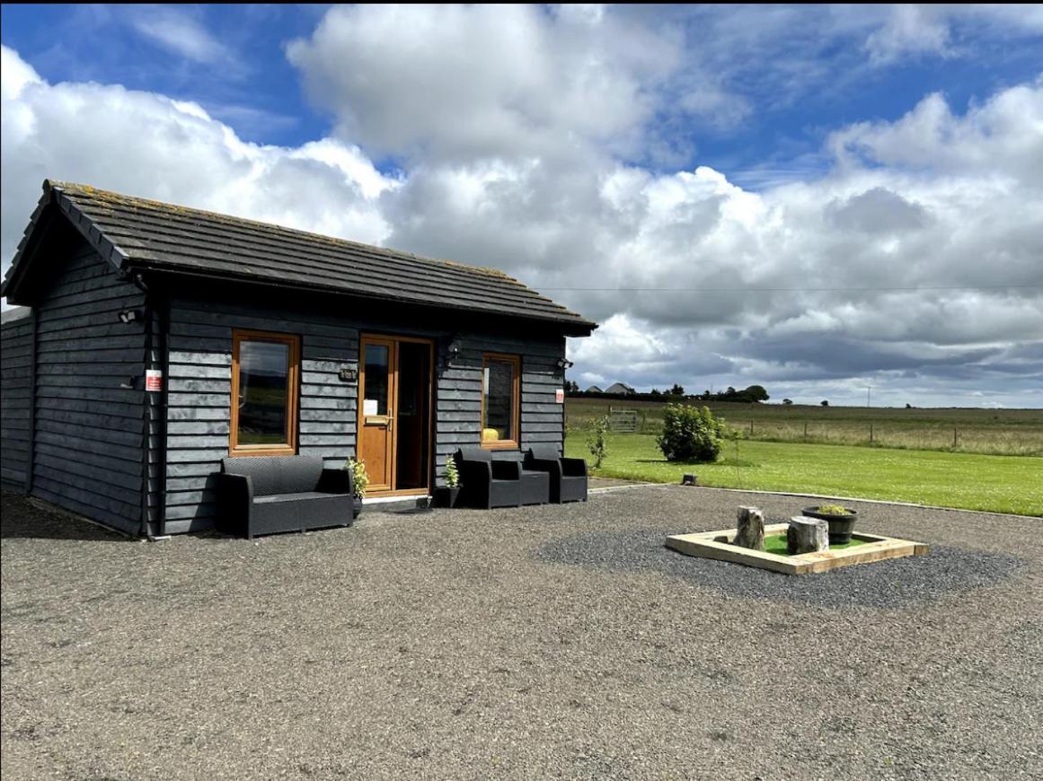 The Potter'S Rest, A Cosy Wee Cabin In The Highlands Watten Екстериор снимка